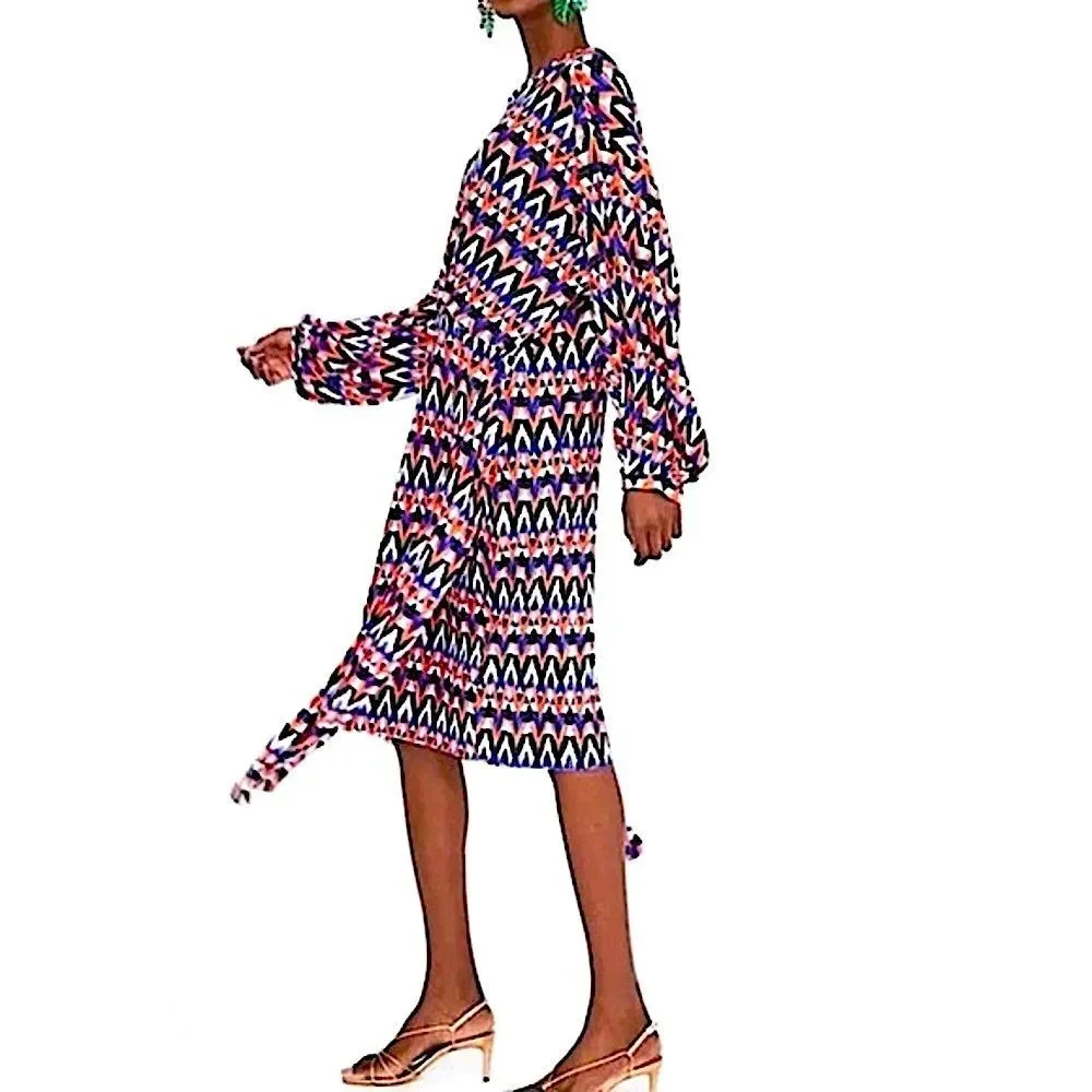 ZARA Dress Pleated Geometric Print Size M • BLOGGER FAVORITE • NEW WITH TAGS •